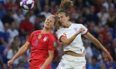 B体育网页版-美国女足获胜，成功挺进世界杯半决赛