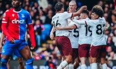 B体育活动-曼城大胜里昂，轻松晋级欧冠八强