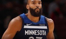 B体育新闻-森林狼大胜魔术，取得两连胜