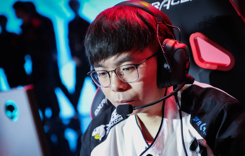 包含正在进行中的洲际锦标赛富有看点的词条 包含正在进行中的洲际锦标赛富有看点的词条