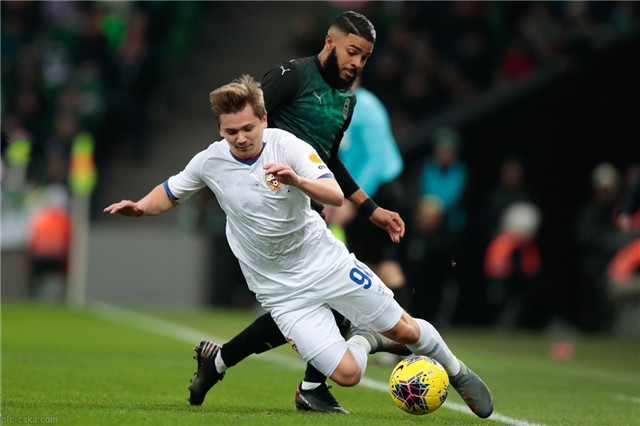 梅斯再战失败,保级岌岌可危 梅斯再战失败,保级岌岌可危