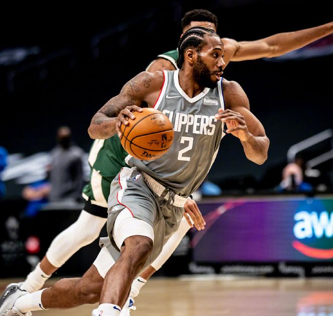 伯明翰城全队发力,主场逆转成功保住三分 伯明翰城全队发力,主场逆转成功保住三分