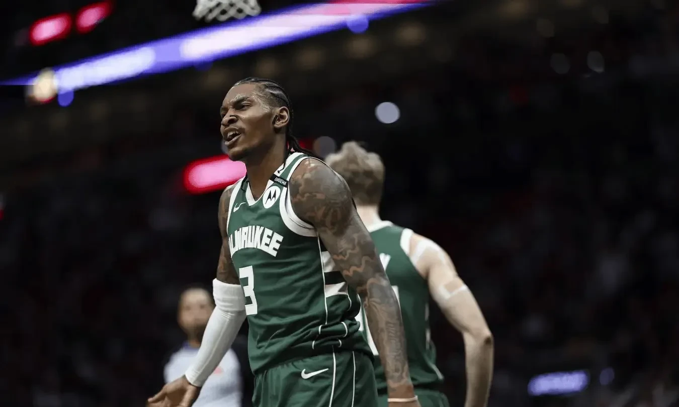 快船负于雄鹿，遭遇连败