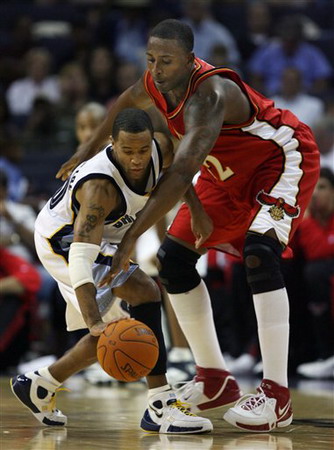 灰熊赢下老鹰，豪取连胜