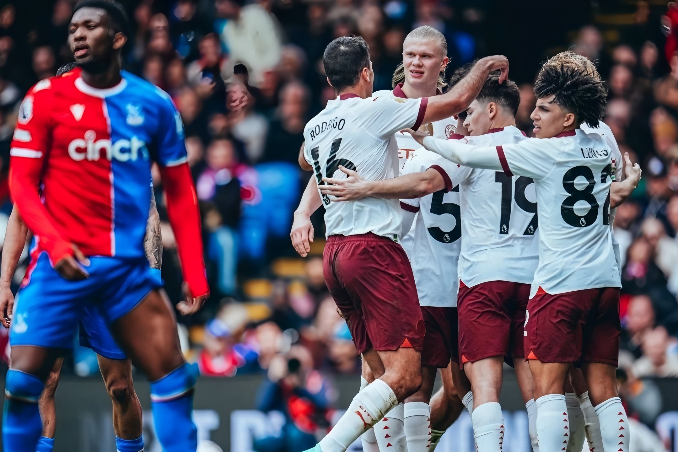 曼城大胜里昂，轻松晋级欧冠八强